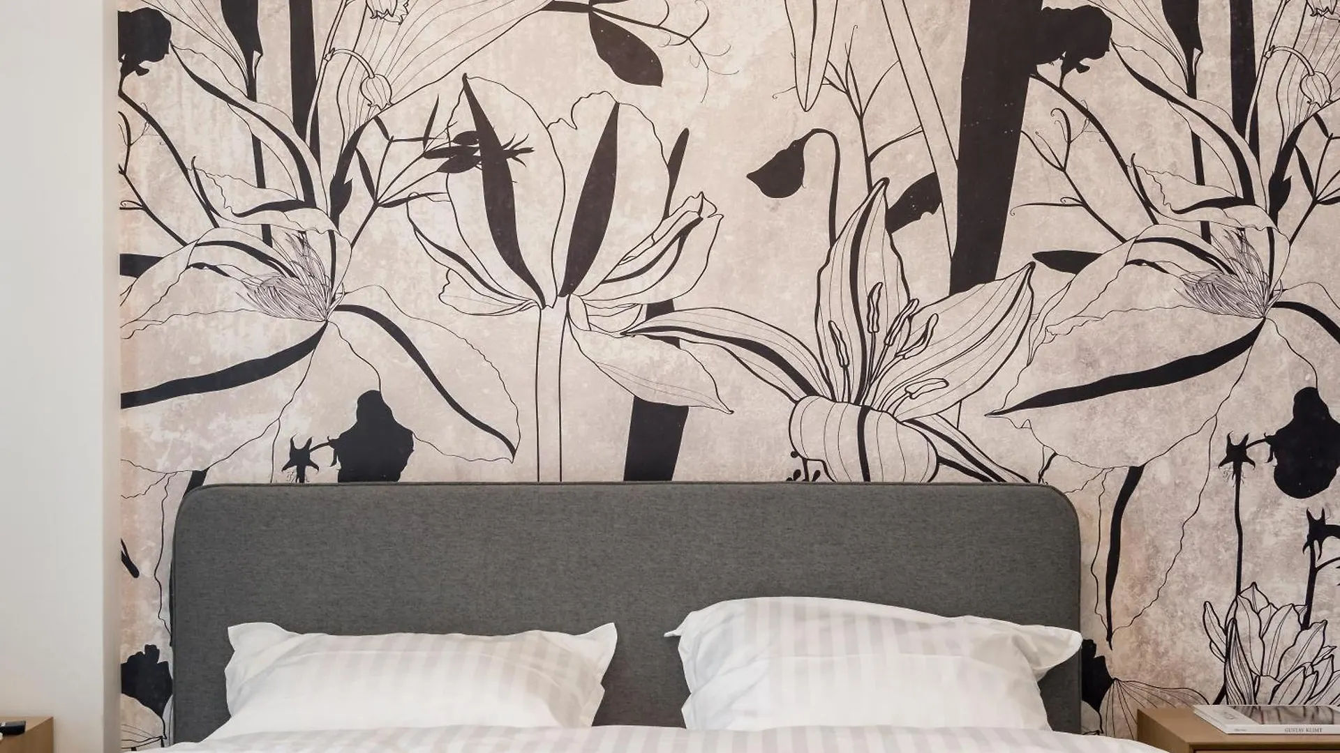 Stylish Concept Studio 6 Bucharest Romania